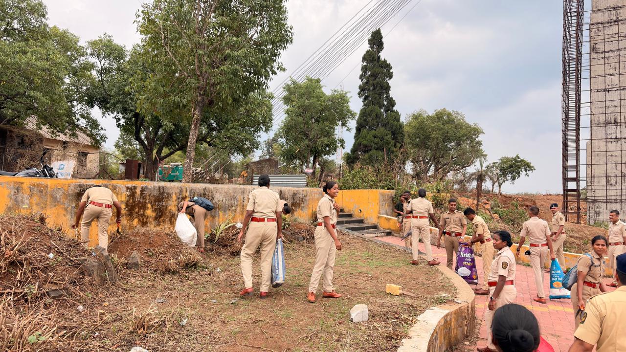 प्लास्टीक निर्मूलन कार्यक्रम