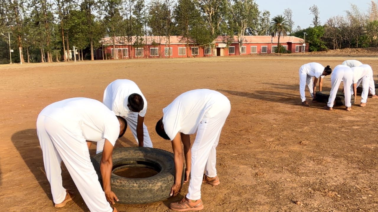 कवायत तासिका