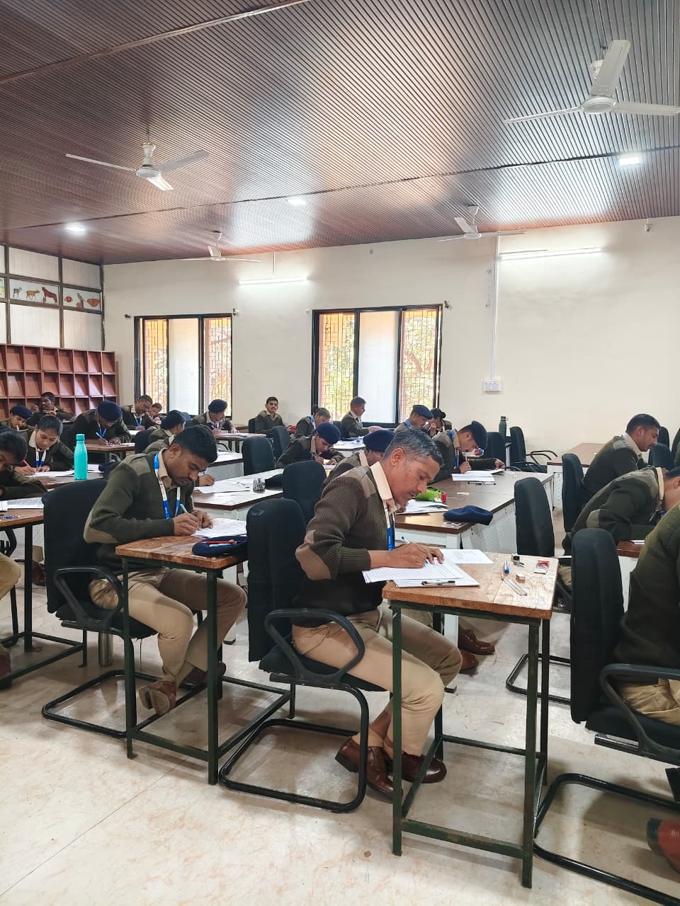 अप्रशिक्षीत वनरक्षक यांचे प्रथम सत्र परीक्षा