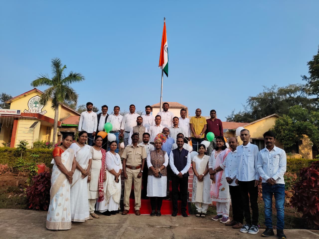 लिपिक/लेखापाल यांचे सांस्कृतिक कार्यक्रम