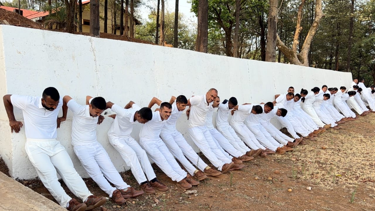 कवायत तासिका
