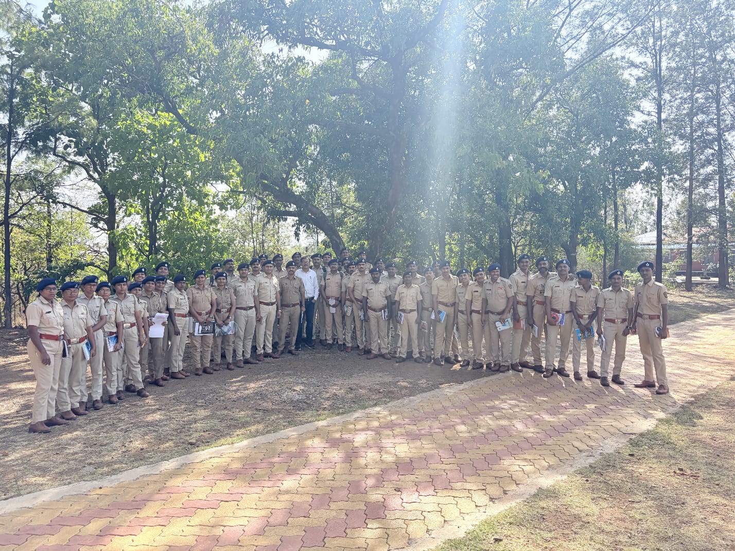 क्षेत्रीय अभ्यास दौरा  मृद व जलसंधारण