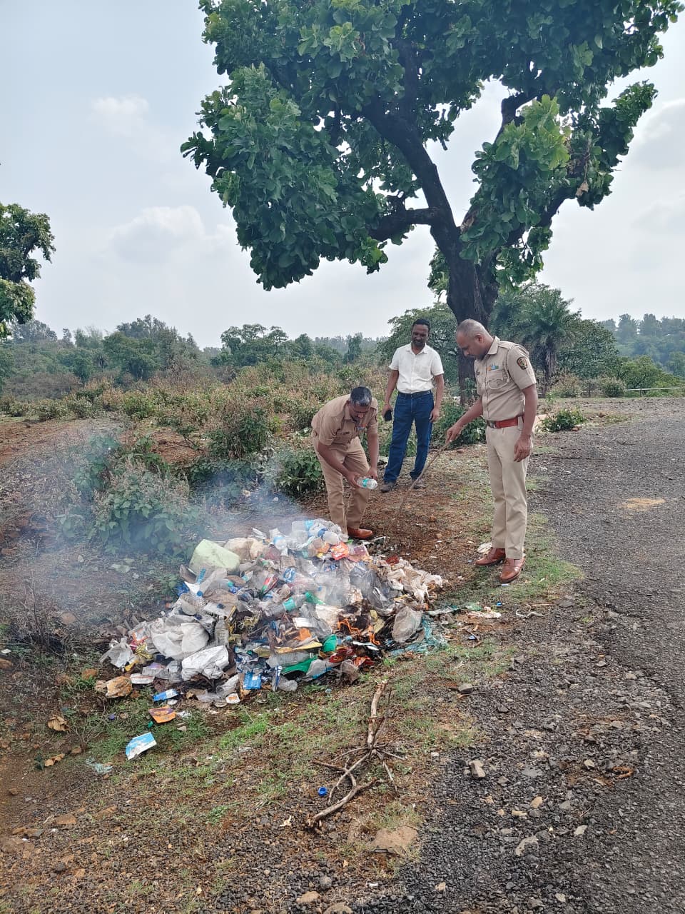 प्लास्टीक निर्मूलन कार्यक्रम