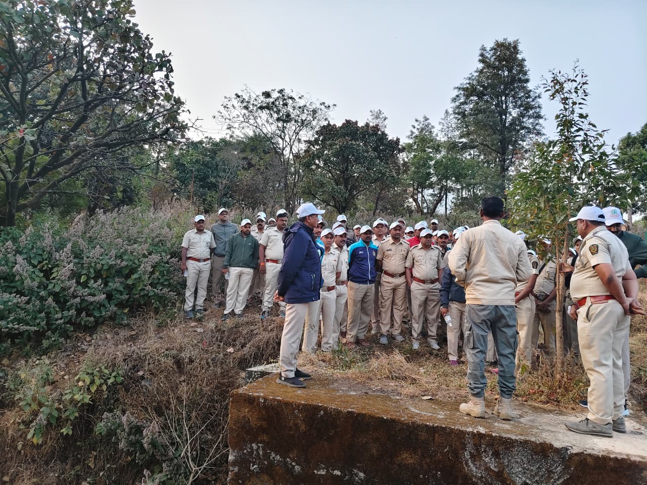 वनरक्षक /वनपाल यांचे अल्पमुदत प्रशिक्षण ट्रेंकिंग / क्षेत्रीय दौरा