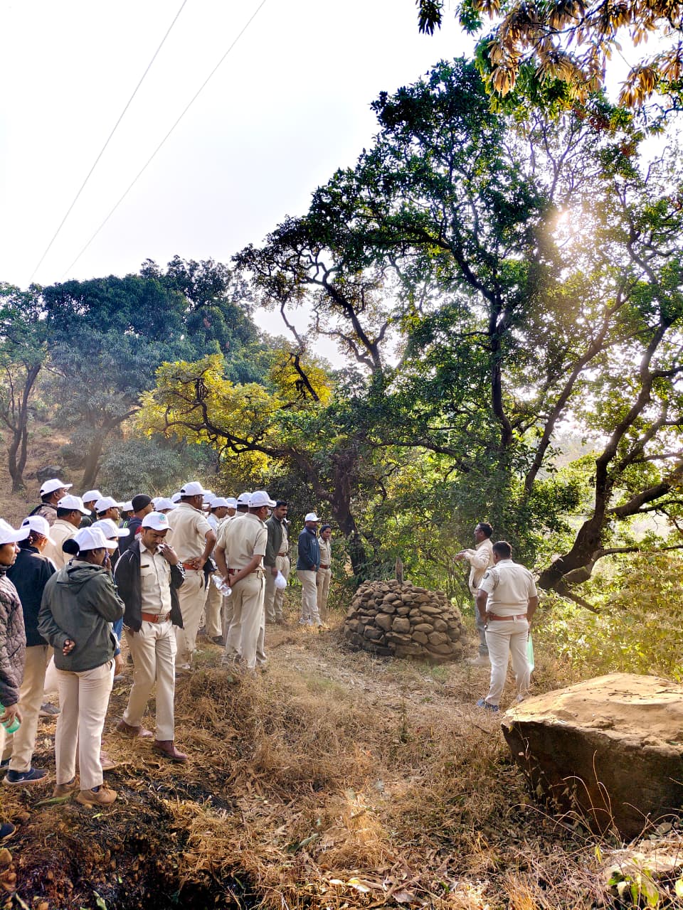वनरक्षक /वनपाल यांचे अल्पमुदत प्रशिक्षण ट्रेंकिंग / क्षेत्रीय दौरा