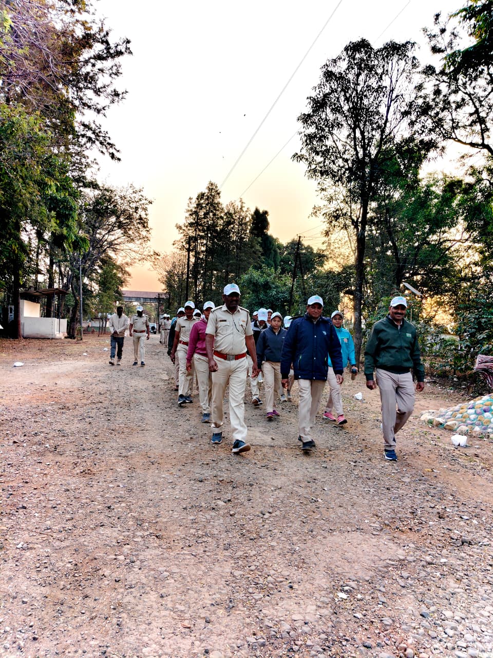 वनरक्षक /वनपाल यांचे अल्पमुदत प्रशिक्षण ट्रेंकिंग / क्षेत्रीय दौरा